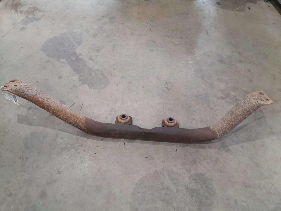 1994 1995 Chevy Astro GMC Safari Transmission Crossmember OEM 15692408 - Image 4 of 4