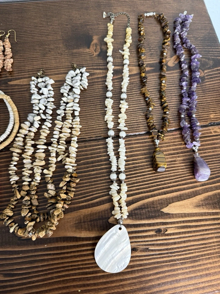 Lote De Colección De Joyas De Piedra Con Cuentas Amatista Turquesa Concha Ojo De Tigre Foto 3 de 4