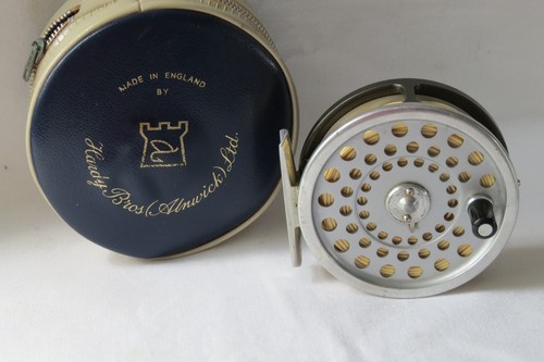 HARDY MARQUIS 7 TROUT FLY REEL LINED AND IN  A HARDY CASE