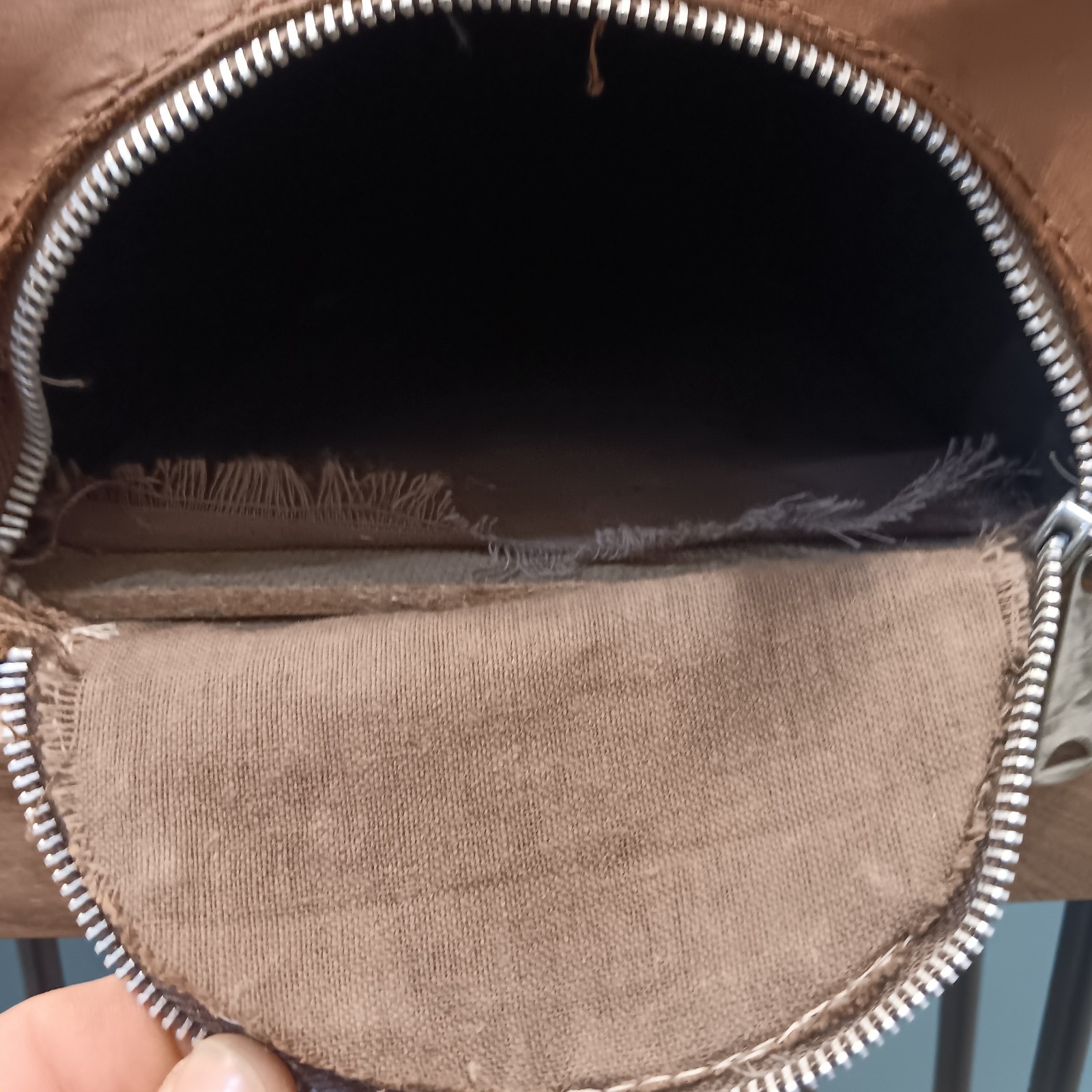 Vintage IDEAL Genuine Tooled Leather Bowling Bag W/Shoe Compartment  Retro