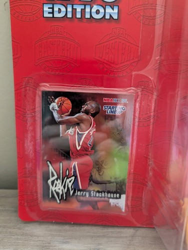 Vintage 1996 NBA Starting Lineup Jerry Stackhouse Philadelphia 76ers Figur Tarheels - Bild 3 von 4