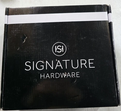 StoreSignature Hardware 449721 1.8 GPM 8" Wide Modern Round Rain Shower Head - Picture 4 of 6