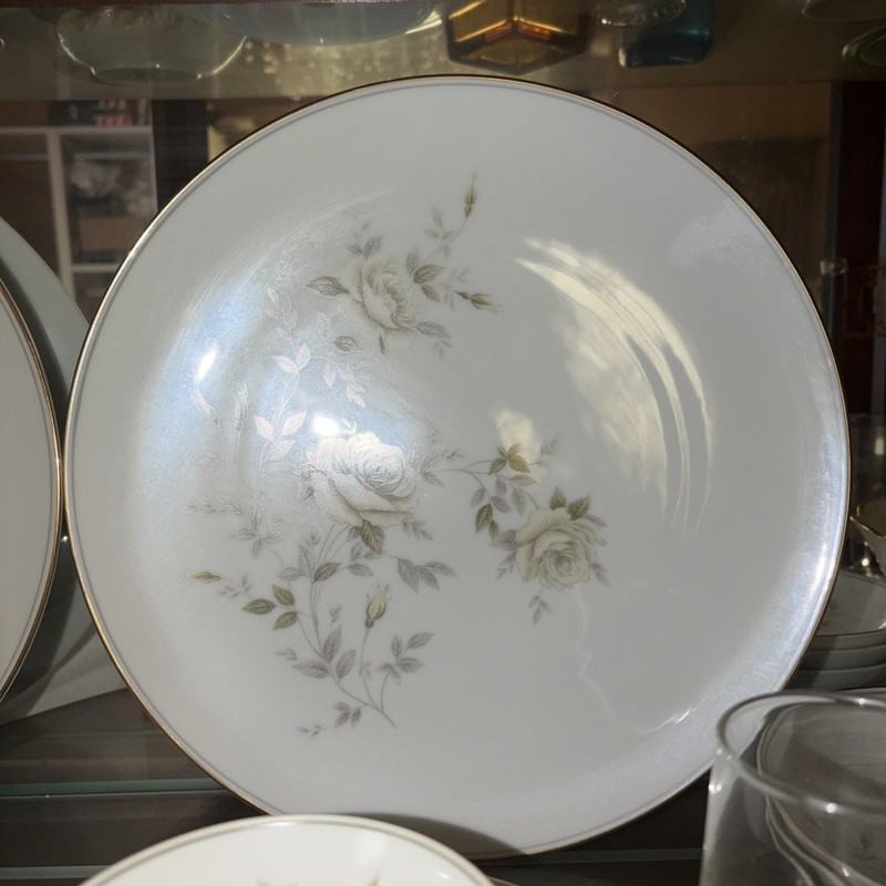 Noritake  China~ INGRID #5904 1 complete set plate Gold Trim Japan