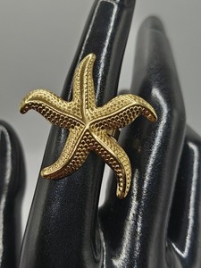 Authentic 18K Gold Plated 304 Beach Ocean Starfish Adjustable Ring Size 7