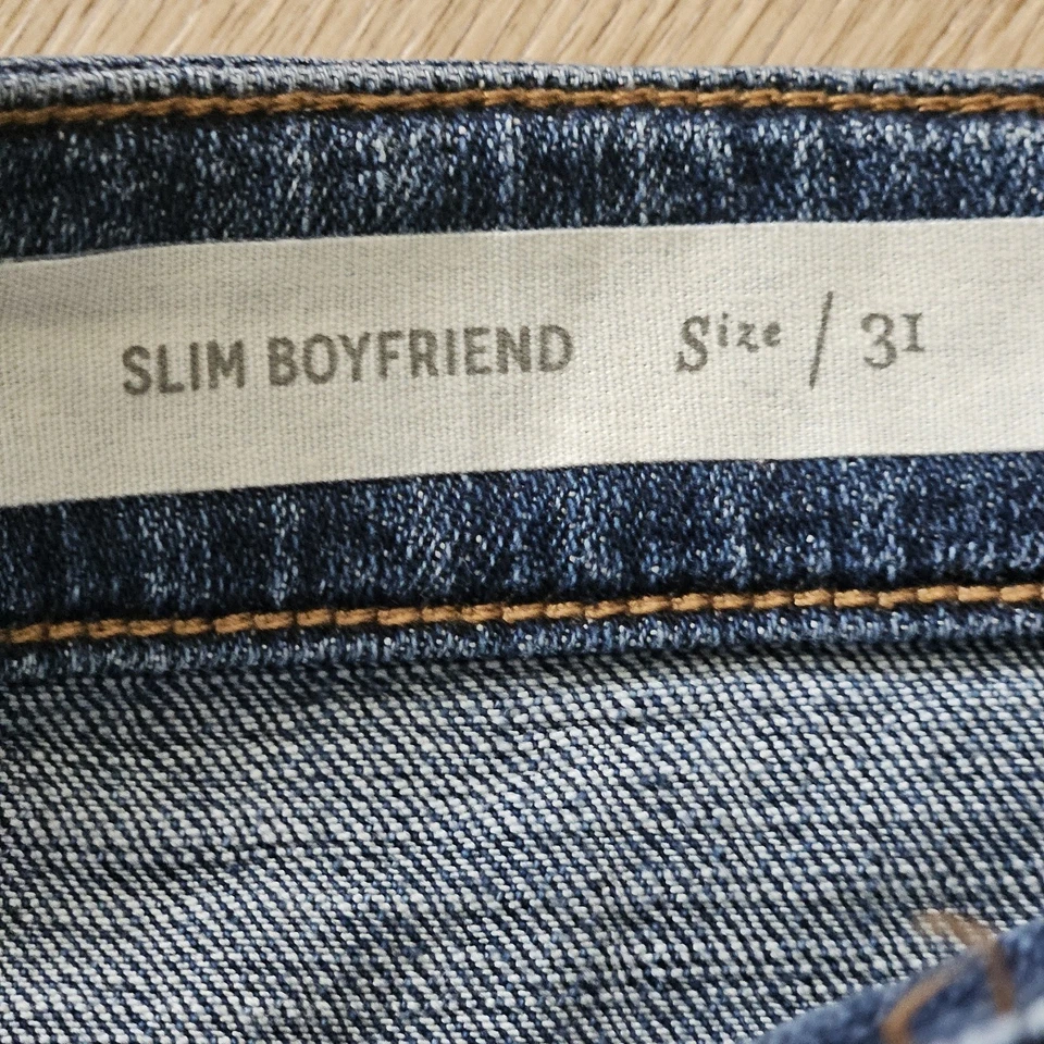 Anthropologie Pilcro Jean Shorts Slim Boyfriend Cuffed Distressed Size 31 - Image 4 of 4