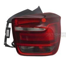 LED Rückleuchte Heckleuchte Rechts für BMW F20 F21 Bj. 2010-2015 Rot Smoke