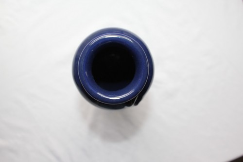 Haeger 1990’s MCM Art Pottery Dark Navy Blue Ribbon Design Keramik Vase 8,5”T - Bild 12 von 14