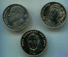 DDR:MfS:Medaille:St&ouml;be,Schmenkel,Harnach. 33 mm im blauen Etui 1 St&uuml;ck