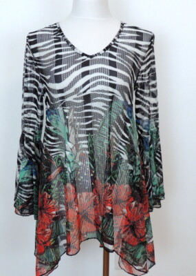 Dor Dor Open Fishnet Mesh Boho Top NEW Floral Bell Sleeve Hippie SZ M Beachy