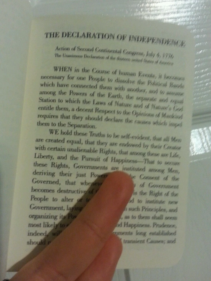 5 Round Pocket Size United States Declaration Of Independence & The Constitution - Image 3 of 4