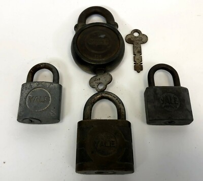 Vintage Lot of 4 Yale Brass Solid Heavy Metal Padlocks 1 Has Original Keys