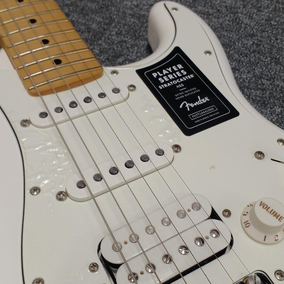 FENDER PLAYER STRAT HSS MN PWT Electric Guitar | eBay