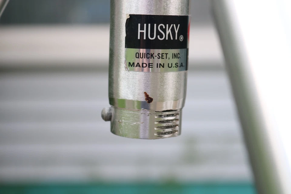 Husky Quick-Set TV Elevator Camera Tripod Model 5-95580 Made in USA Northbrook - Image 4 of 4