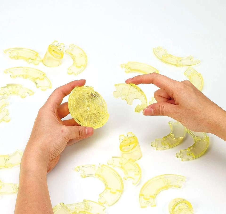 Rompecabezas 3D, 93 Piezas Rompecabezas Alcancía, Amarillo, BEVERLY Foto 3 de 4