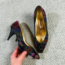 beautiful vintage fully beaded round toe kitten heel y2k gatsby caparros 8.5