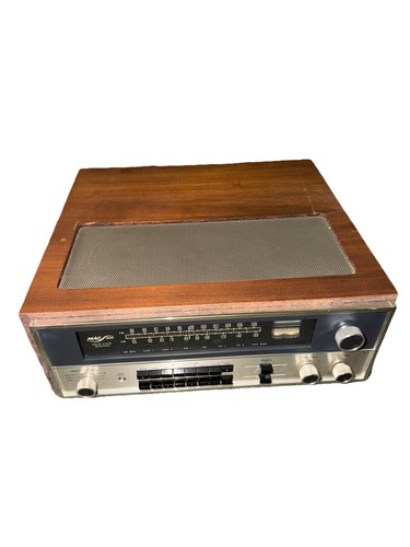 McIntosh Mac 1900 Receiver - Recapped With A Custom Case