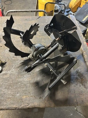 Ariens OEM 520 22  Auger Gearbox Assembly Snowblower Good Condition
