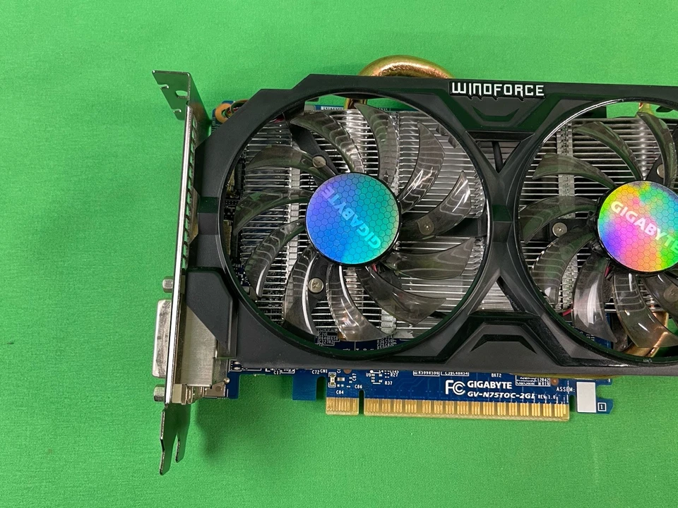 GIGABYTE Windforce GTX 750 2GB Graphics Card | GV-N75TOC-2GI - Image 3 of 4