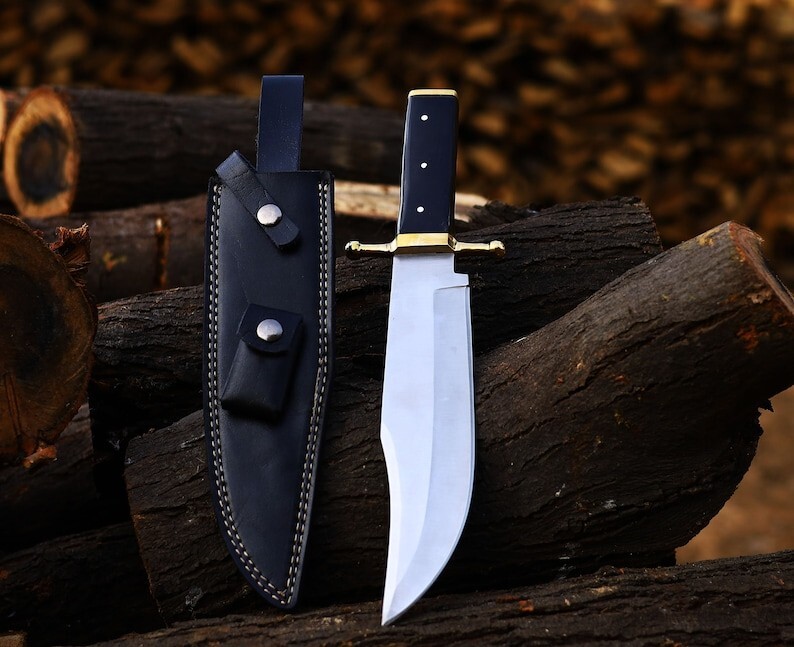 Bowie Knife: Custom Handmade D2 Steel Smithsonian Replica Antique Bowie | Huntin