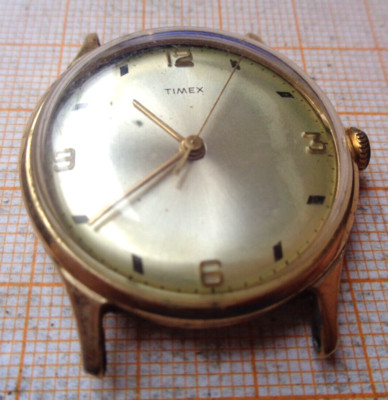 Ältere Armbanduhr TIMEX Handaufzug gebraucht defekt Unruhe OK WB4 23