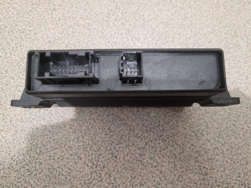 ECU aide de stationnement  - Citroën C4 Picasso. C5 / Peugeot 308 407 9663821680 - Photo 2/2