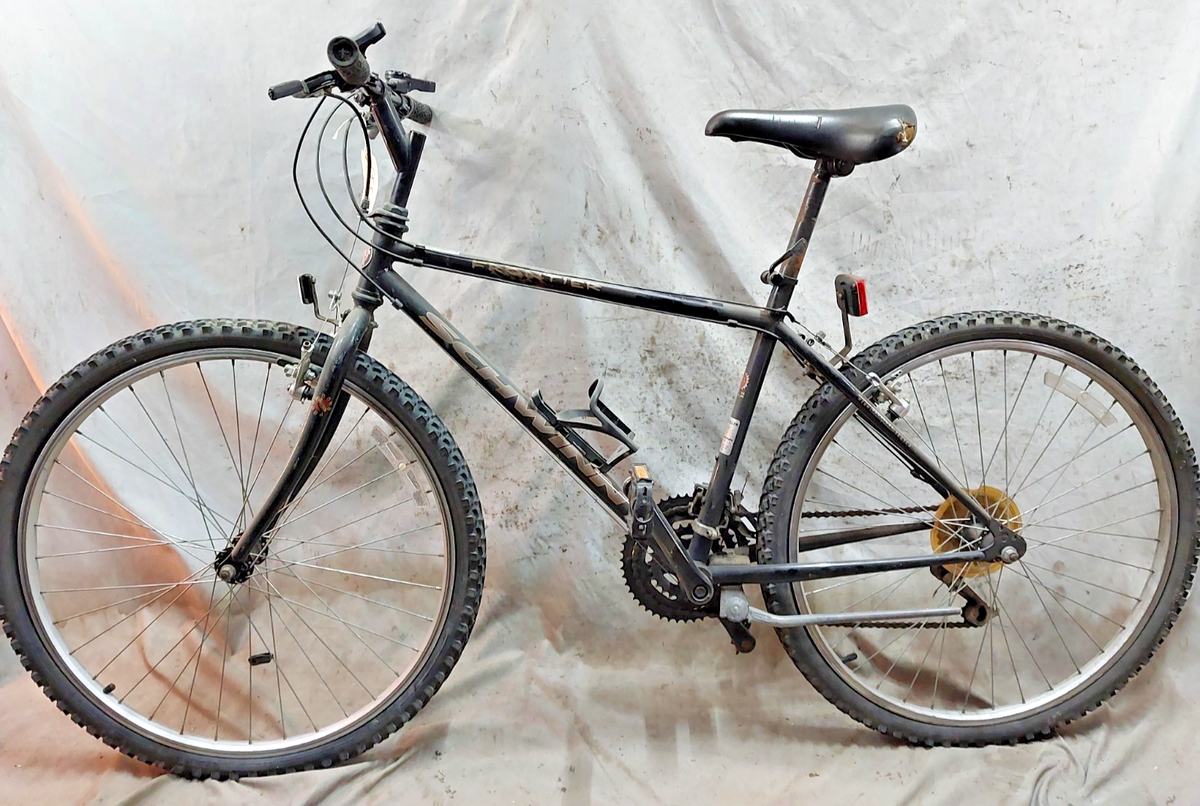 95' Schwinn Frontier MTB Bike Medium 17