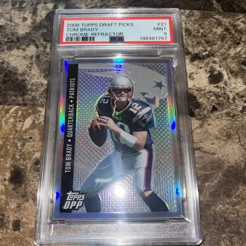 2006 Topps Draft Picks and Prospects Tom Brady #21 Chrome Refractor PSA 9