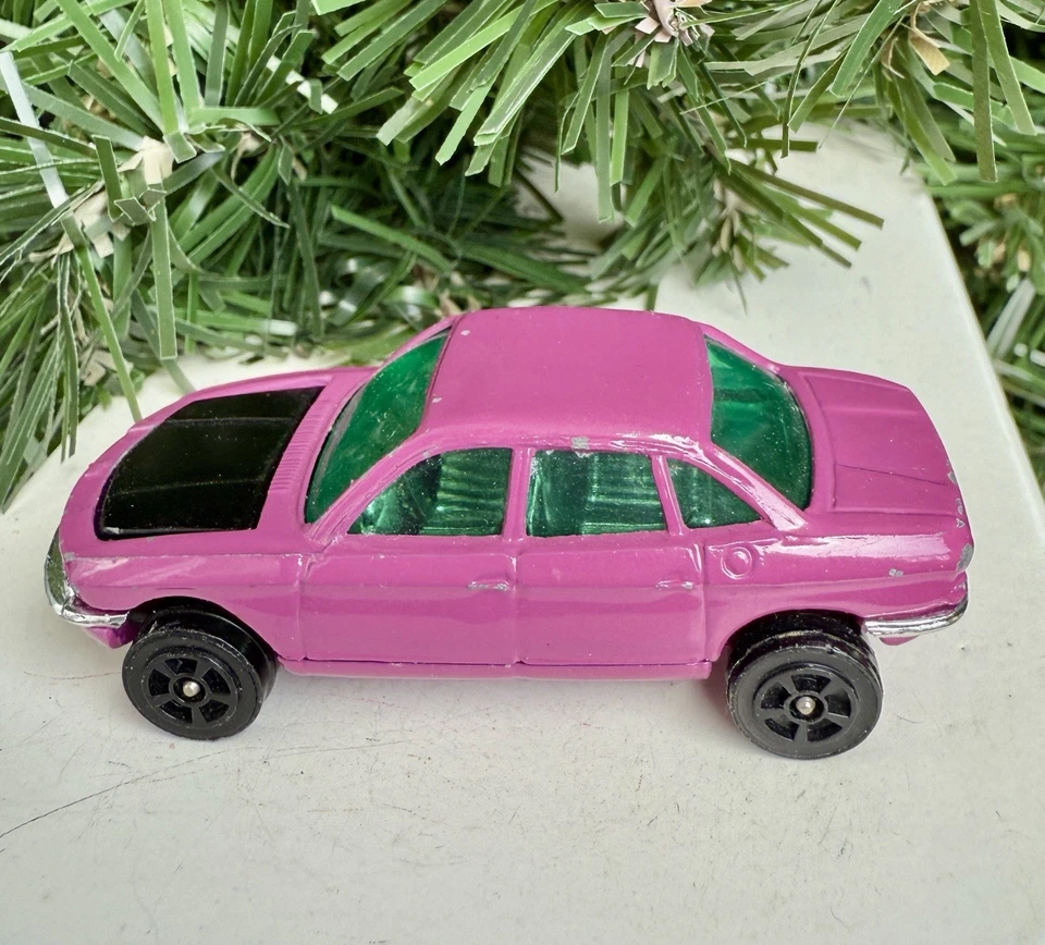 Vintage 1980s CORGI JUNIORS WHIZZWHEELS N.S.U. RO 80 Diecast NSU Purple - Image 2 of 4