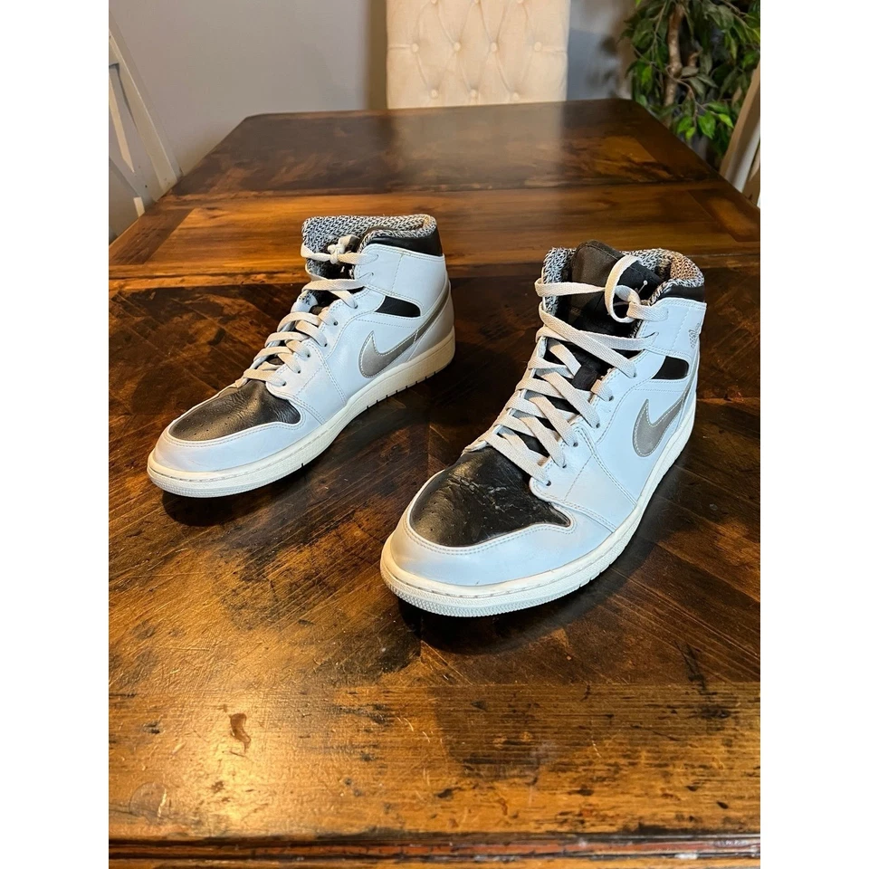 Nike Air Jordan 1 retrô cinza lobo médio masculino tamanho 13 - Imagem 3 de 4