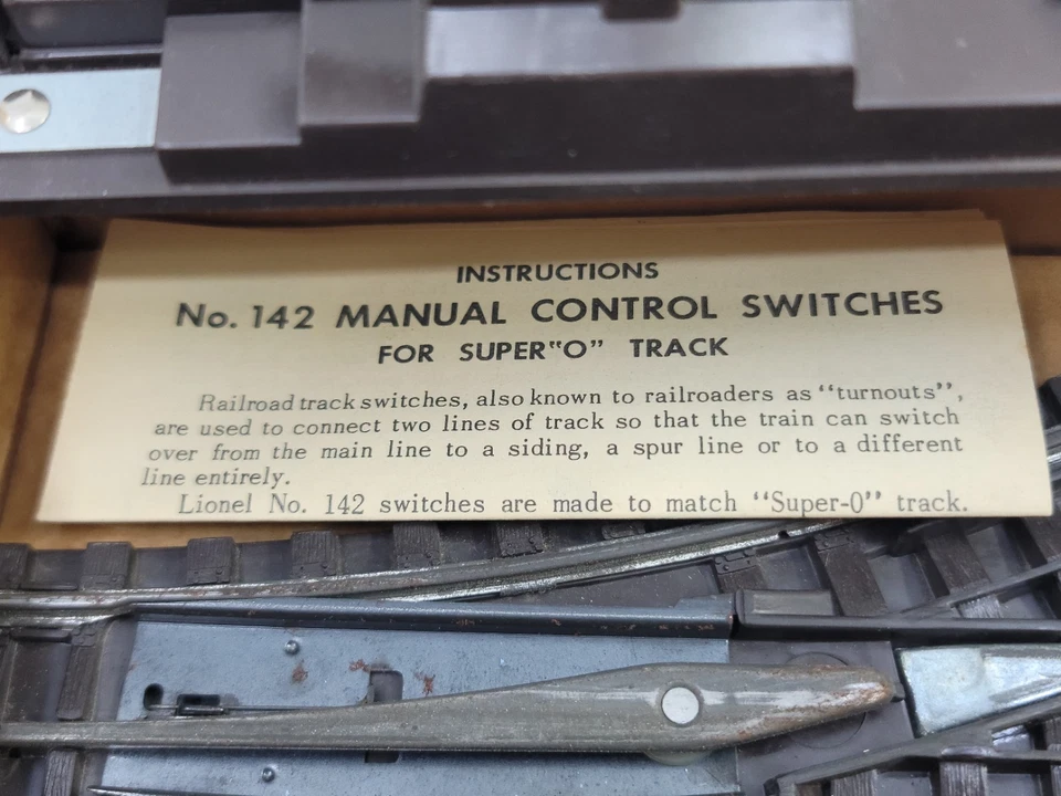 Lionel Trains Manual Control Super "O" Switches 1 Pair W/ Original Box Untested - Image 4 of 4