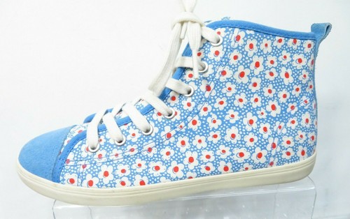 boden high top trainers