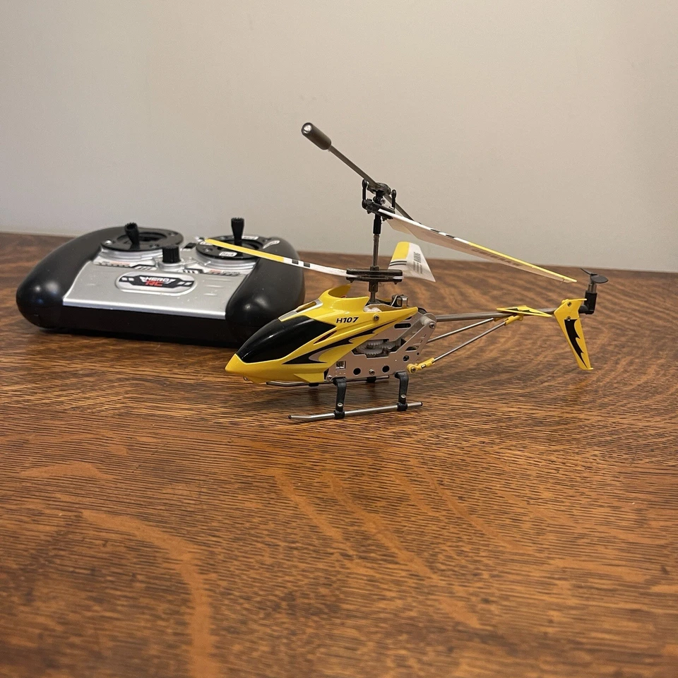 NIB Syma Gyroscopes System S107 Metal Series 3 Channel RC Mini Helicopter - Image 4 of 4