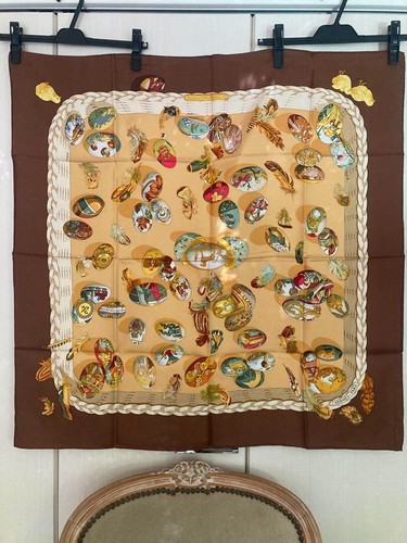 HERMES Carre 90 Scarf COUVEE D' HERMES Easter Egg Brown W/Tags Box Unused. - Picture 4 of 10