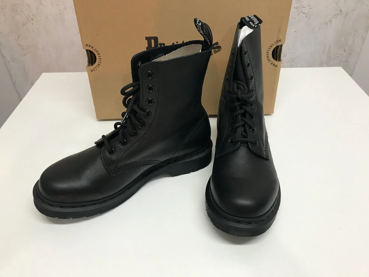 Dr. Martens1460 Pascal Mono Virginia Leather Black Ankle Boots