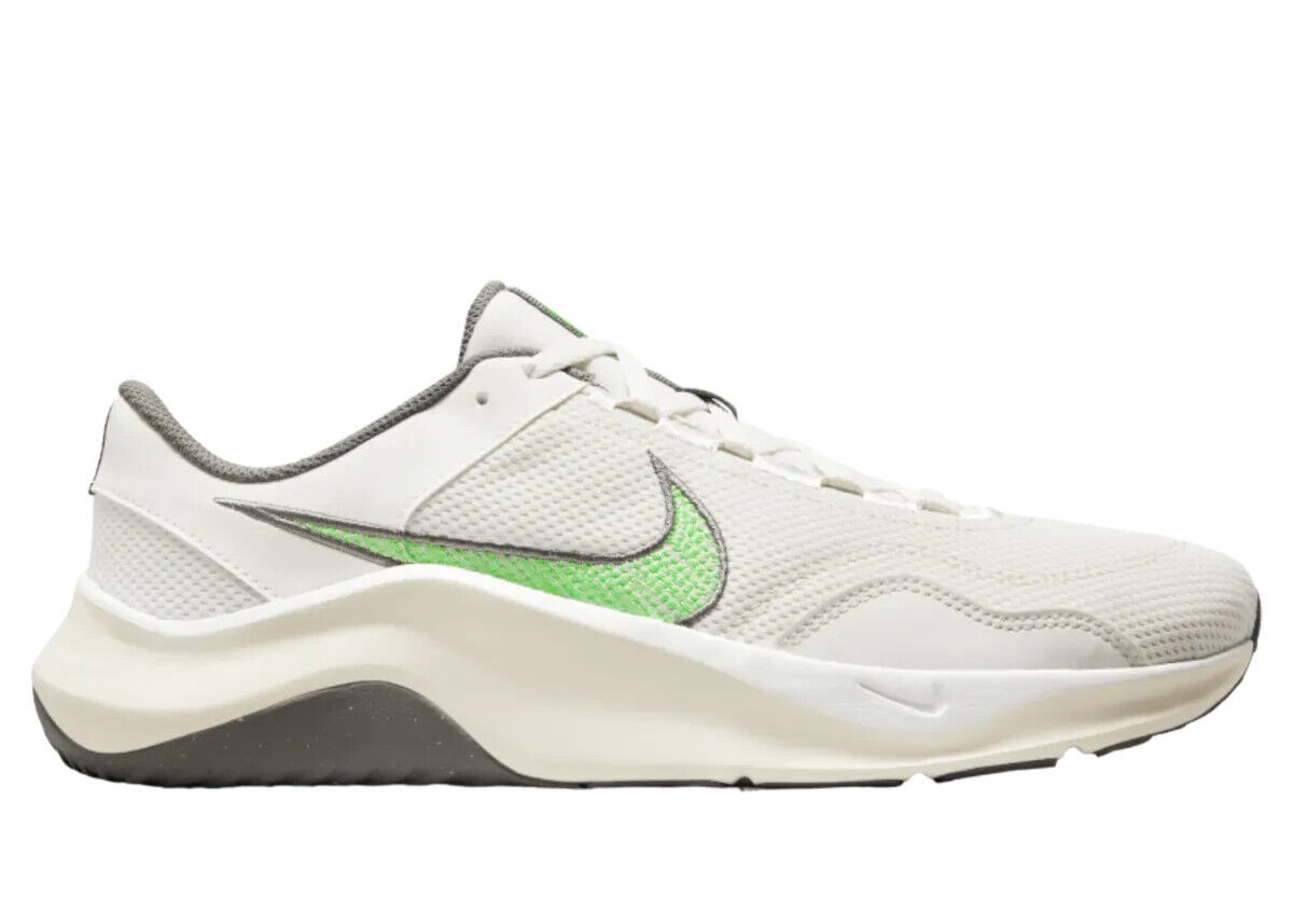 Nike Legend Essential 3 Men's Training Shoes White/Green Nike Legend Essential 3 Men's Training Shoes White/Green