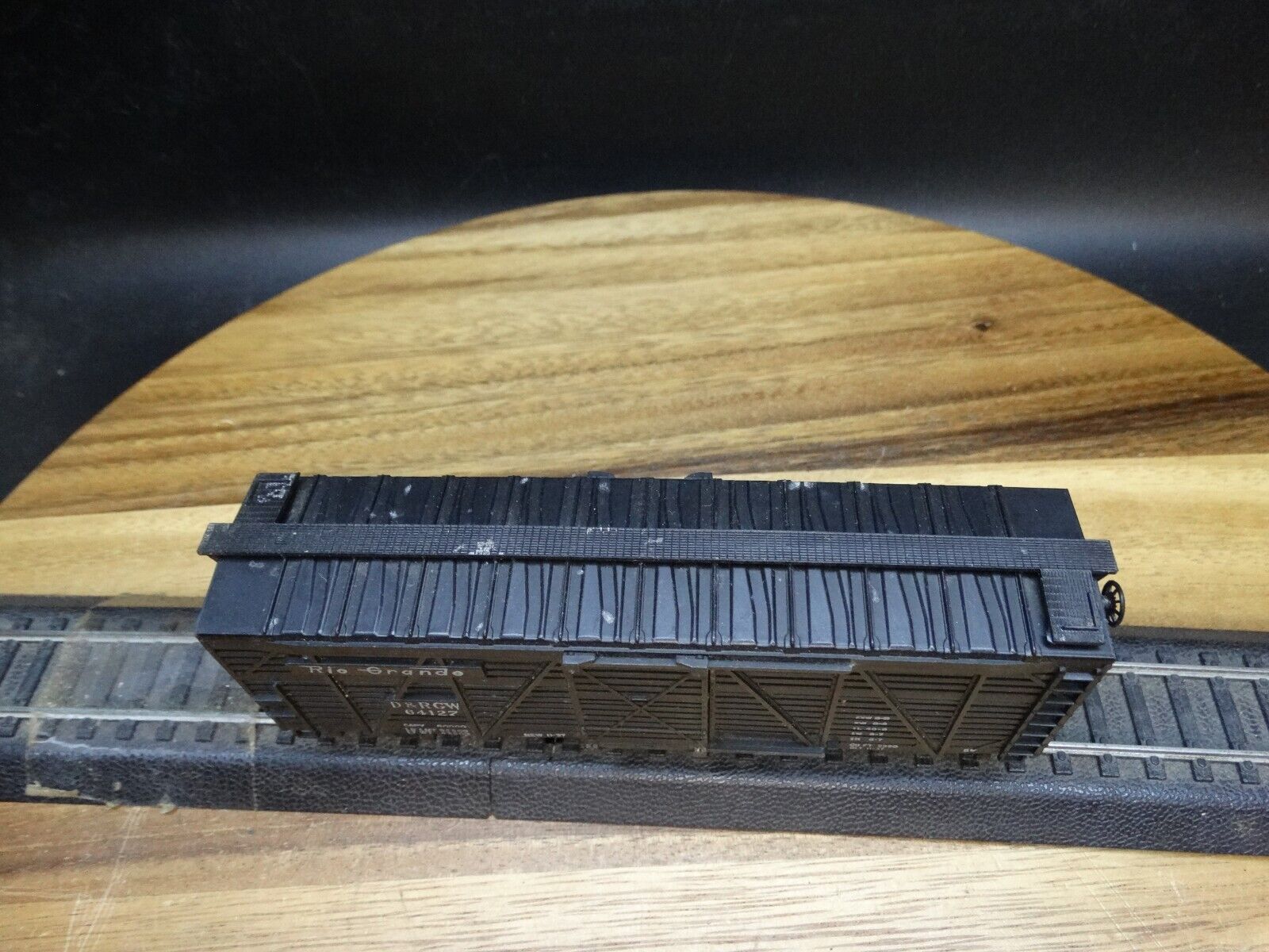 Picture 2 of 6