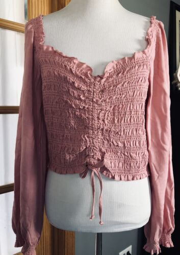 EVER AFTER Cropped Blouse Size XL Off Shoulder Long Sleeves Blush 100% Cotton
