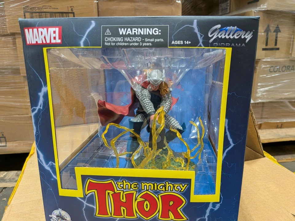 Diamante Marvel Select Gallery El Poderoso Thor Estatua Diorama Foto 2 de 2
