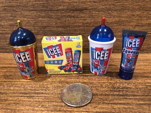 Zuru Mini Brands Gold Icee Cup Food Diorama Blue Raspberry Popsicle Tubes Candy