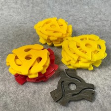 Lot of 31 Plastic Adapter Snap-In Inserts Turntable 45 RPM 7" Record