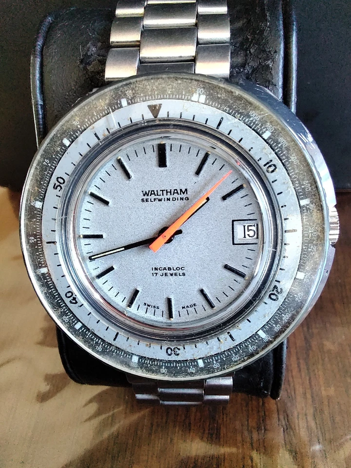 Reloj de buceo Waltham vintage Foto 3 de 4