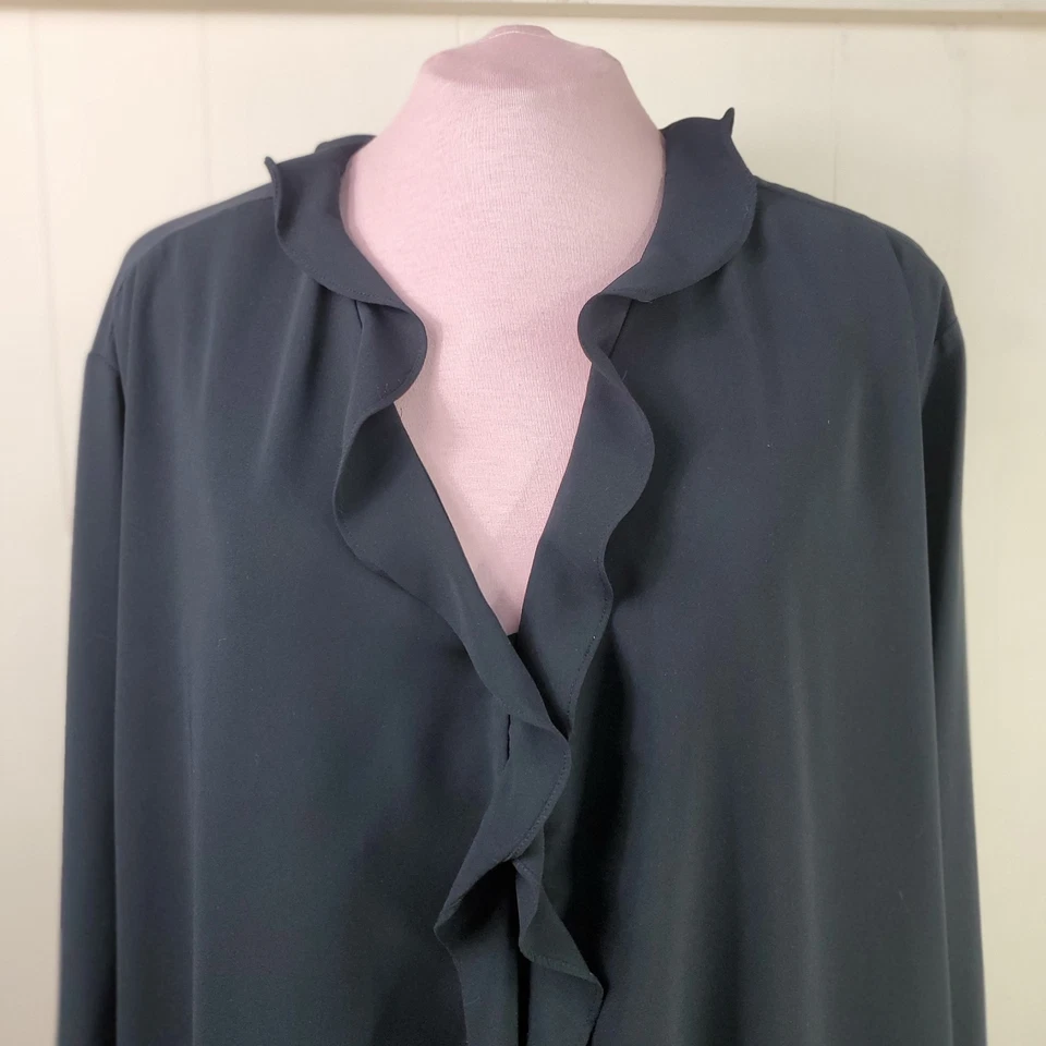 Túnica Laura Scott Plus Top 3XL negra de gran tamaño con volantes Lagenlook artística Foto 2 de 4