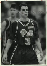 1991 Press Photo Pittsburg vs Syracuse basketball game at Carrier Dome, New York
