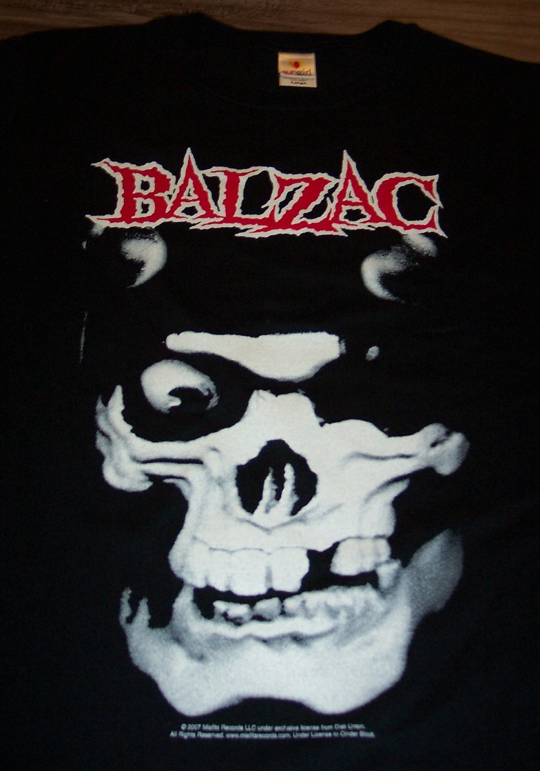 ミュージシャン the bonez Vintage Bandana Skull Tee XXL ミュージシャン the bonez Vintage Bandana Skull Tee XXL Skull