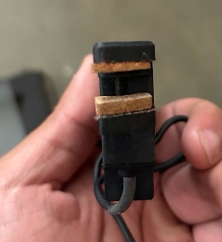 Fishman Rare Earth Magnetic Acoustic Soundhole Humbucker Pickup - Picture 7 of 12