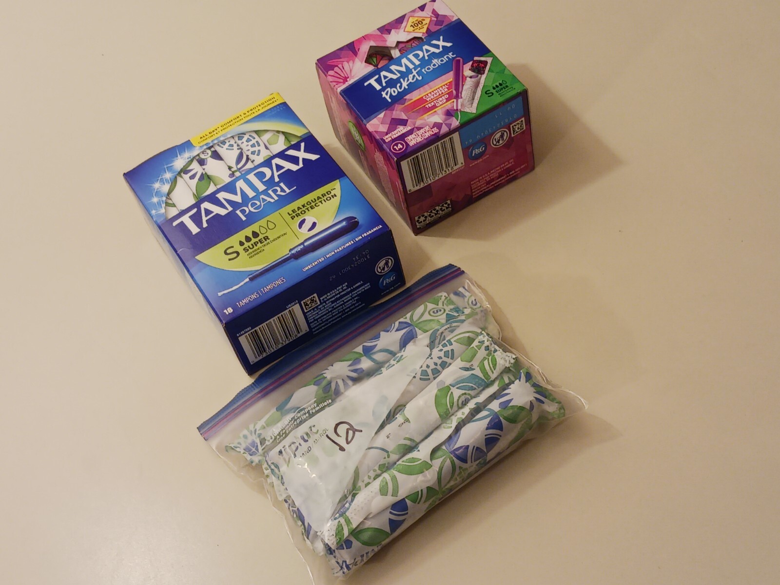 Tampax Pearl Pocket Radiant Super 30 & 14 pack Lot Bundle 44 Total
