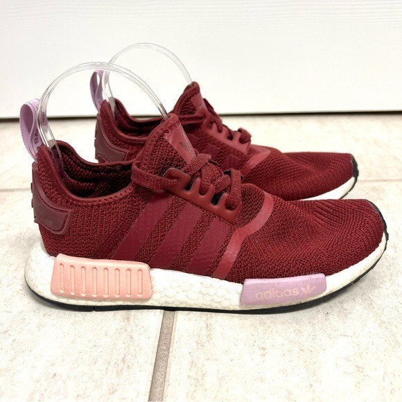 ADIDAS Originals NMD R1 road running shoes Collegiate Burgundy womens size  7M