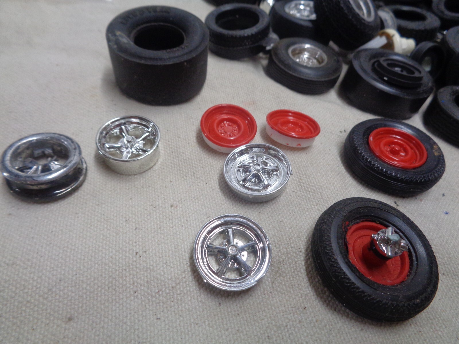 1966 1976 MODEL CAR kit TIRES RIMS WHEELS hub caps BIG mix lot