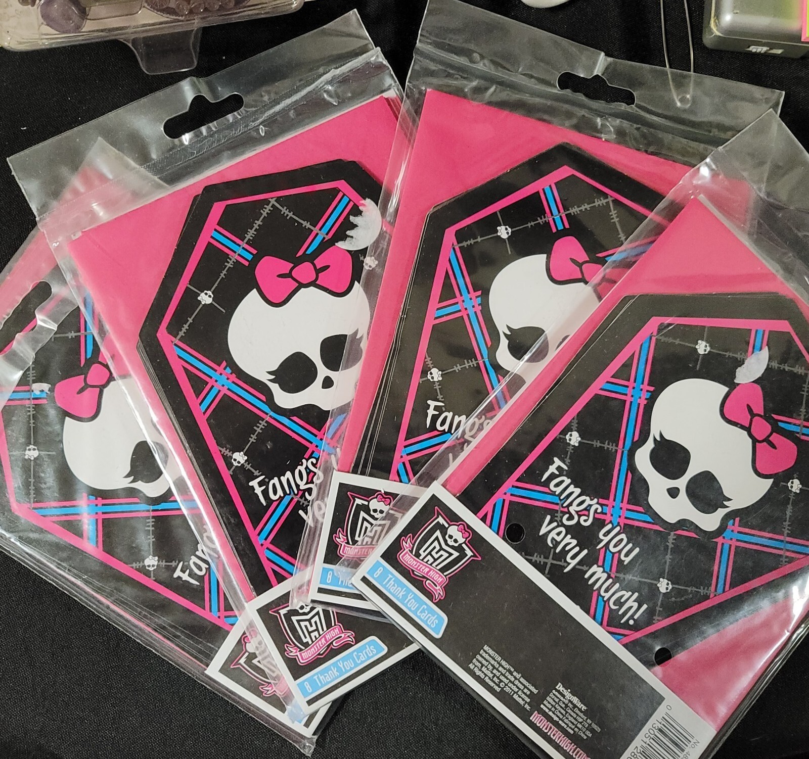 4 packs of MONSTER HIGH Coffin SHAPED THANK YOU NOTES (8) Party ...