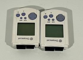 SEGA Dreamcast HKT-3020 Console w/ 2 Controllers HKT-7700, 2 VMUs, Cords,OEM Box